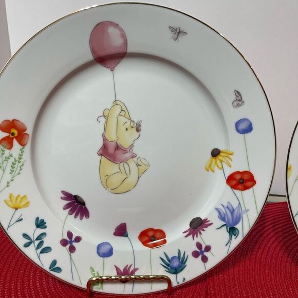 Disney Winnie the Pooh Among the Flowers Dinner Plates set of 2 NWT - Picture 3 of 8
